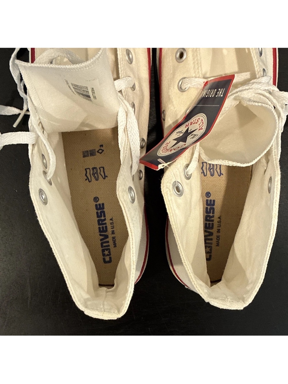 Converse High-Top Sneakers Size 11
Brand new. Vintage 90s .Made in the USA - Picture 8 of 12